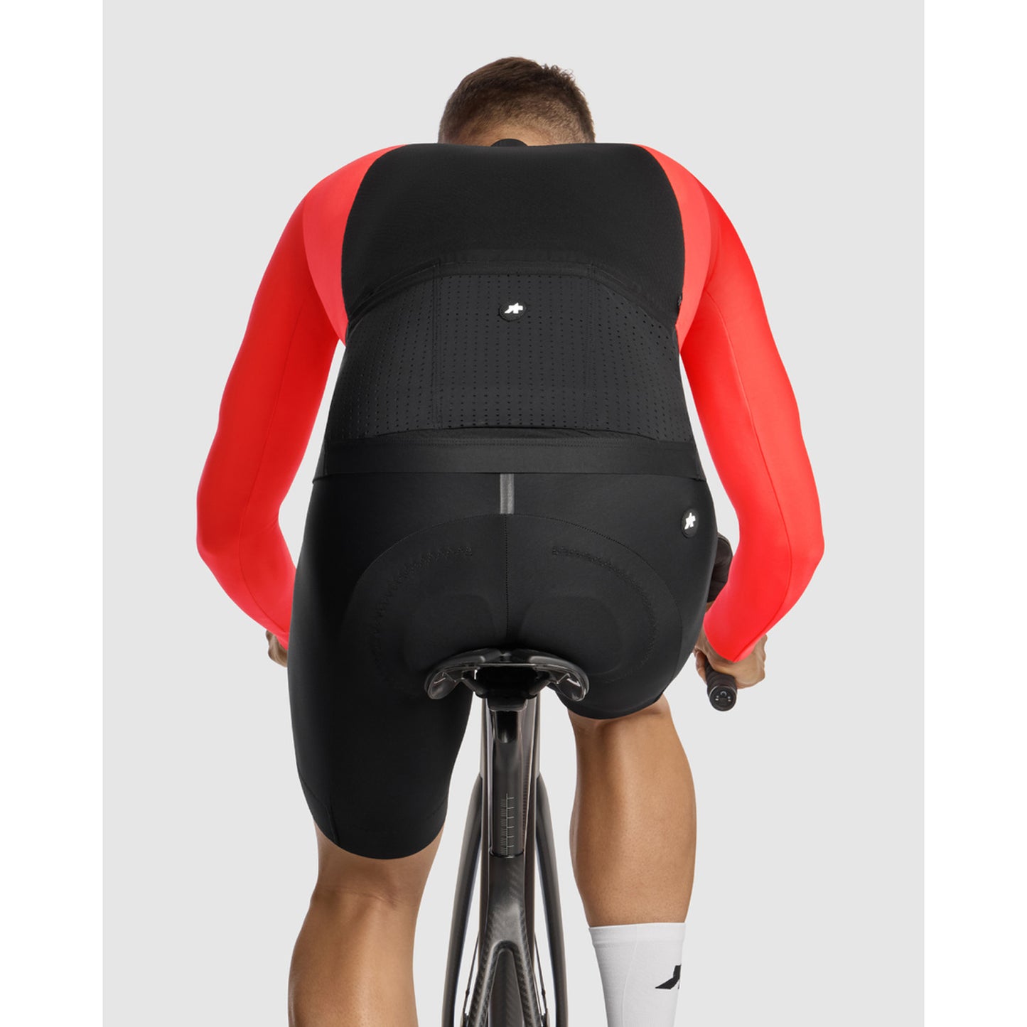 ASSOS EQUIPE R S11 LollyRed Ärmellose Jacke