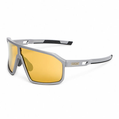 ENDURA MULLET Brille in Grau — Dreiviertelansicht