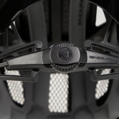 MTB-Helm ENDURA HUMMVEE PLUS MIPS Schwarz
