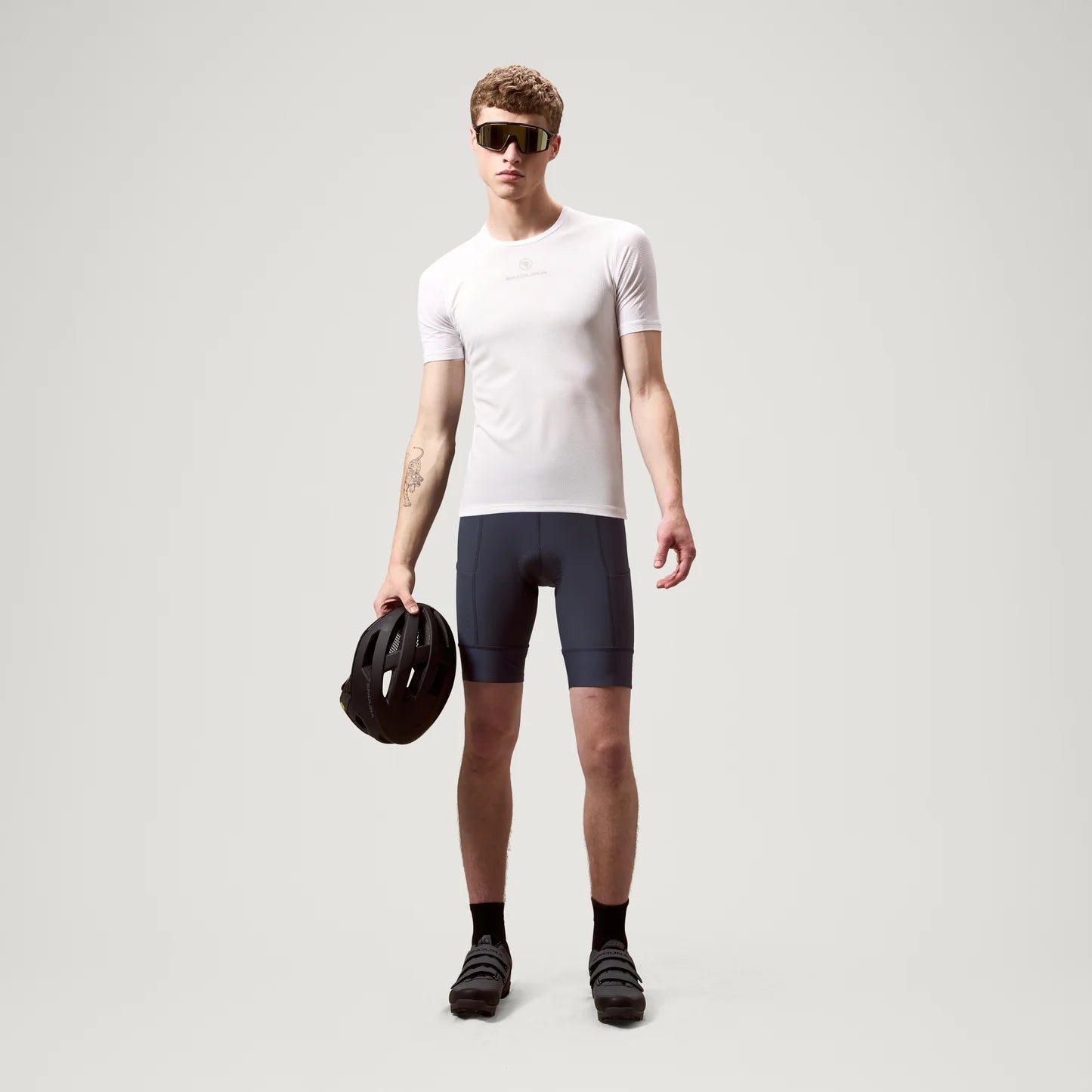 Shorts ENDURA LOOP WAIST Carbon Grau