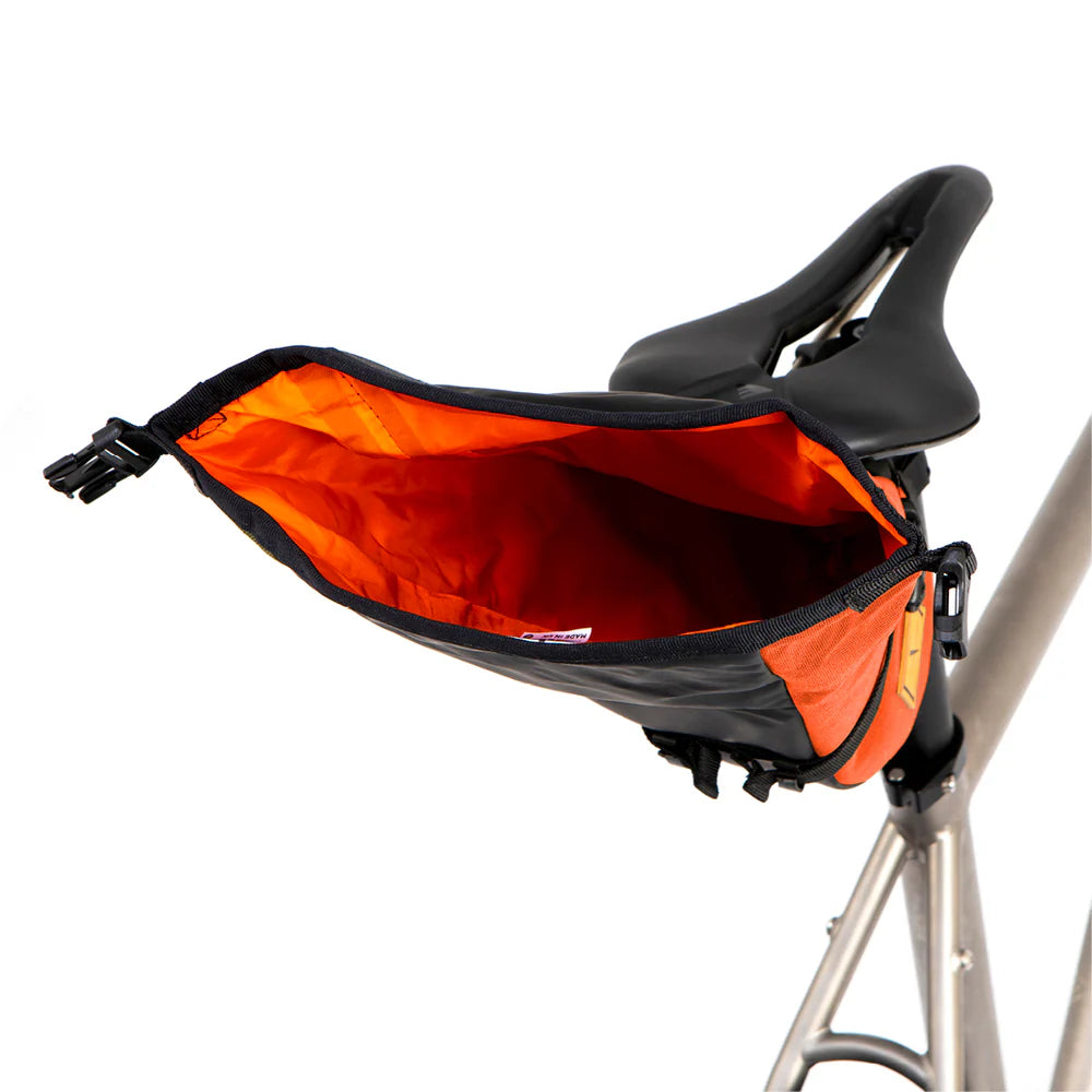 Satteltasche RESTRAP SADDLE PACK 2,5 l Orange