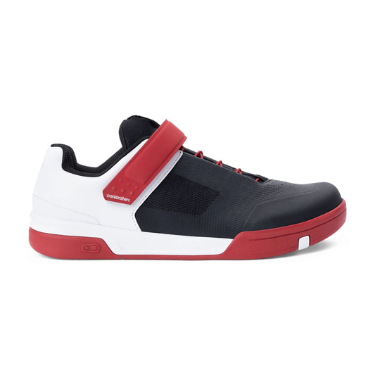 Chaussures VTT CRANKBROTHERS STAMP SPEED LACE FLAT Noir/Rouge/Blanc – fond blanc, cadrage harmonisé