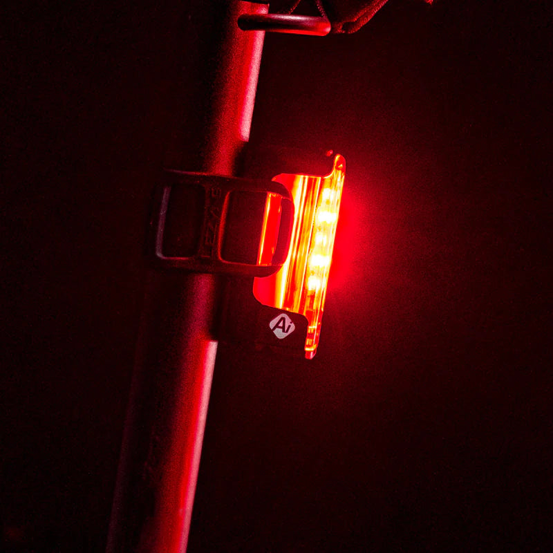Rücklicht LEZYNE STRIP PRO Ai ALERT 400+