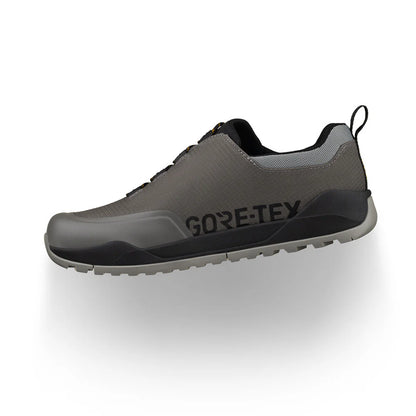 Chaussures VTT FIZIK TERRA ERGOLACE GTX FLAT Noir/Gris