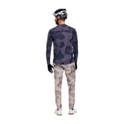 TROY LEE DESIGNS SKYLINE PRO FLOW CAMO Langarmshirt Carbon