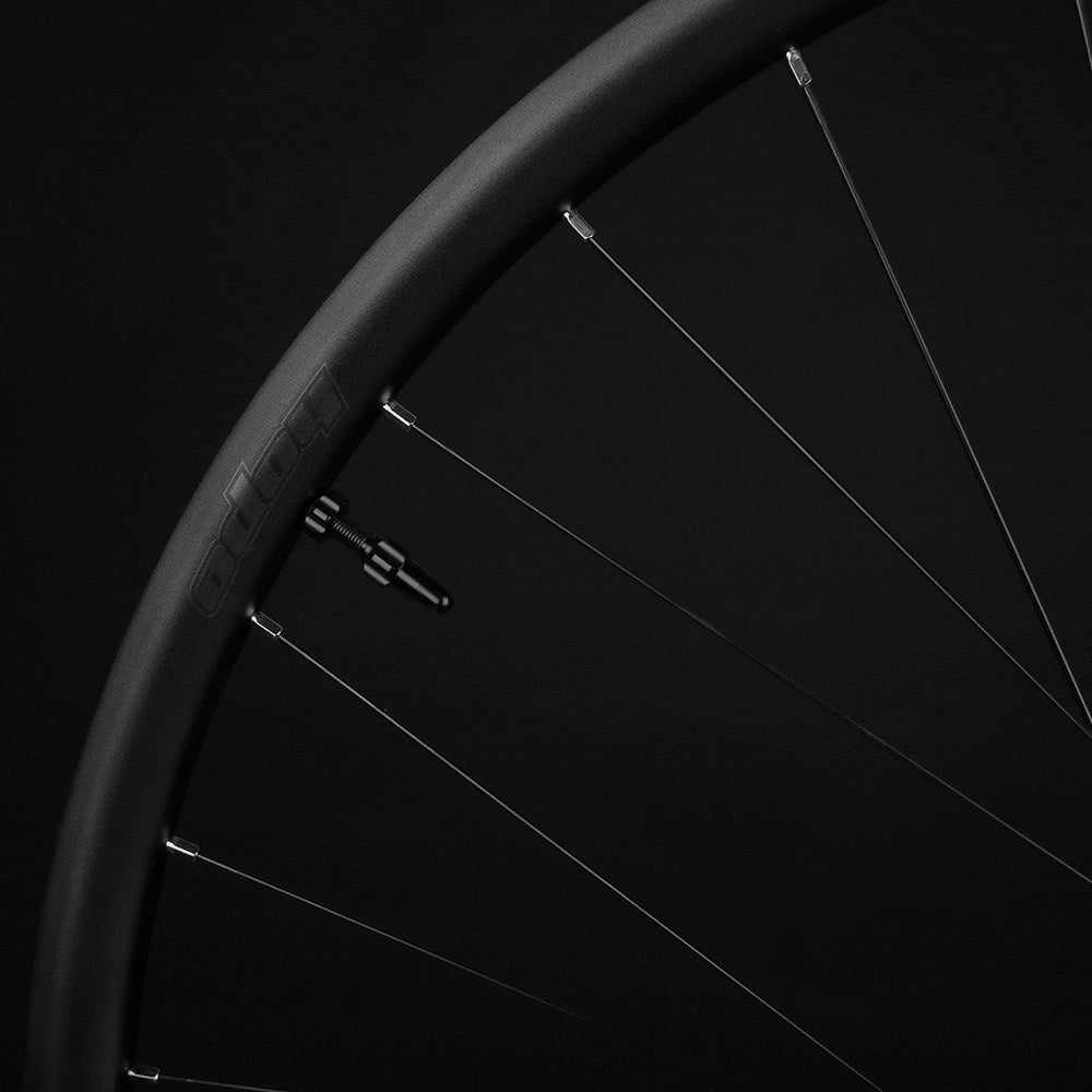 Vorderrad HOPE RX24 PRO 5 12x100mm 700C 32 Speichen Tubeless Ready (Center Lock)