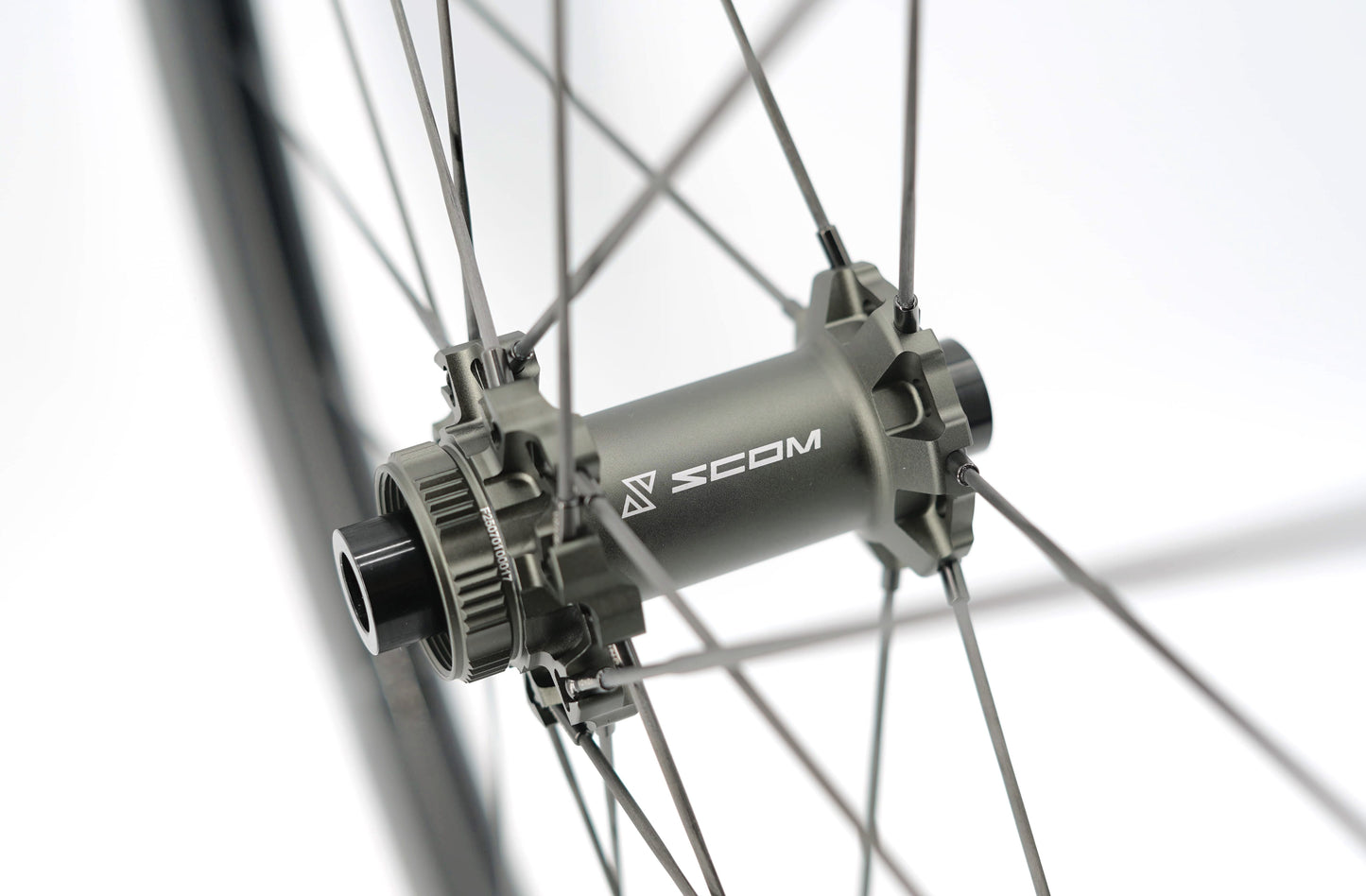 Laufradsatz SCOM ULTRA 62 Tubeless Ready (Center Lock)