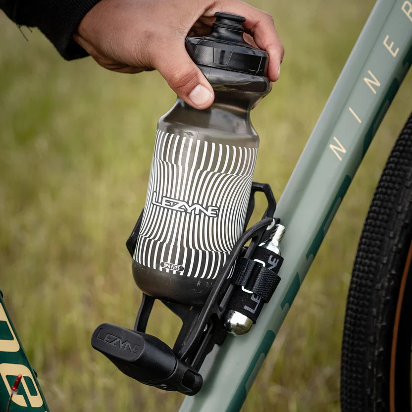 Flaschenhalter und Werkzeughalter LEZYNE TUBELESS FLOW STORAGE Schwarz