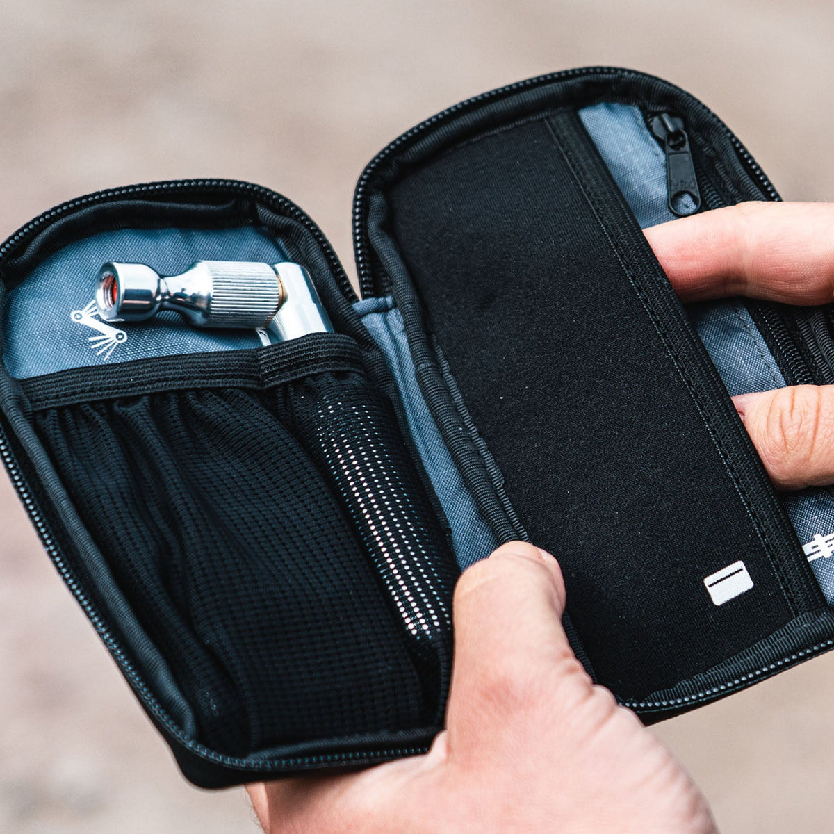 Pochette LEZYNE POCKET ORGANIZER Noir