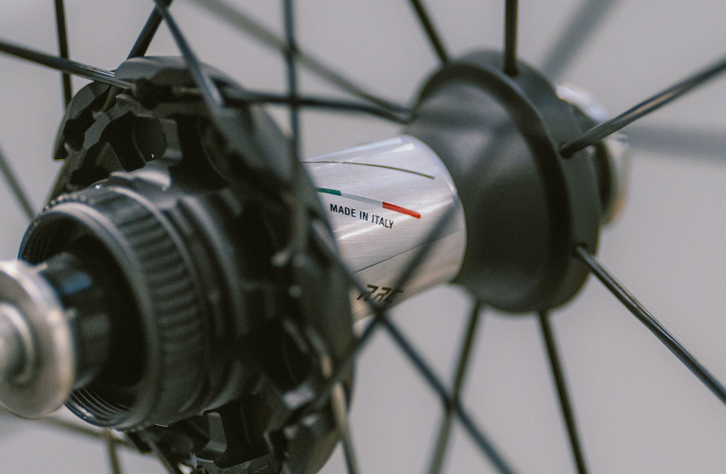 Paar MICHE KLEOS RD DX36 Tubeless Ready (Center Lock) Team Edition Laufräder