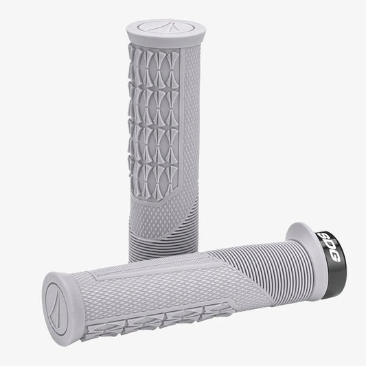 Grips SDG OPEN CORE THRICE 136 mm Gris