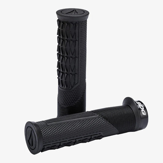 Grips SDG OPEN CORE THRICE 136 mm Noir