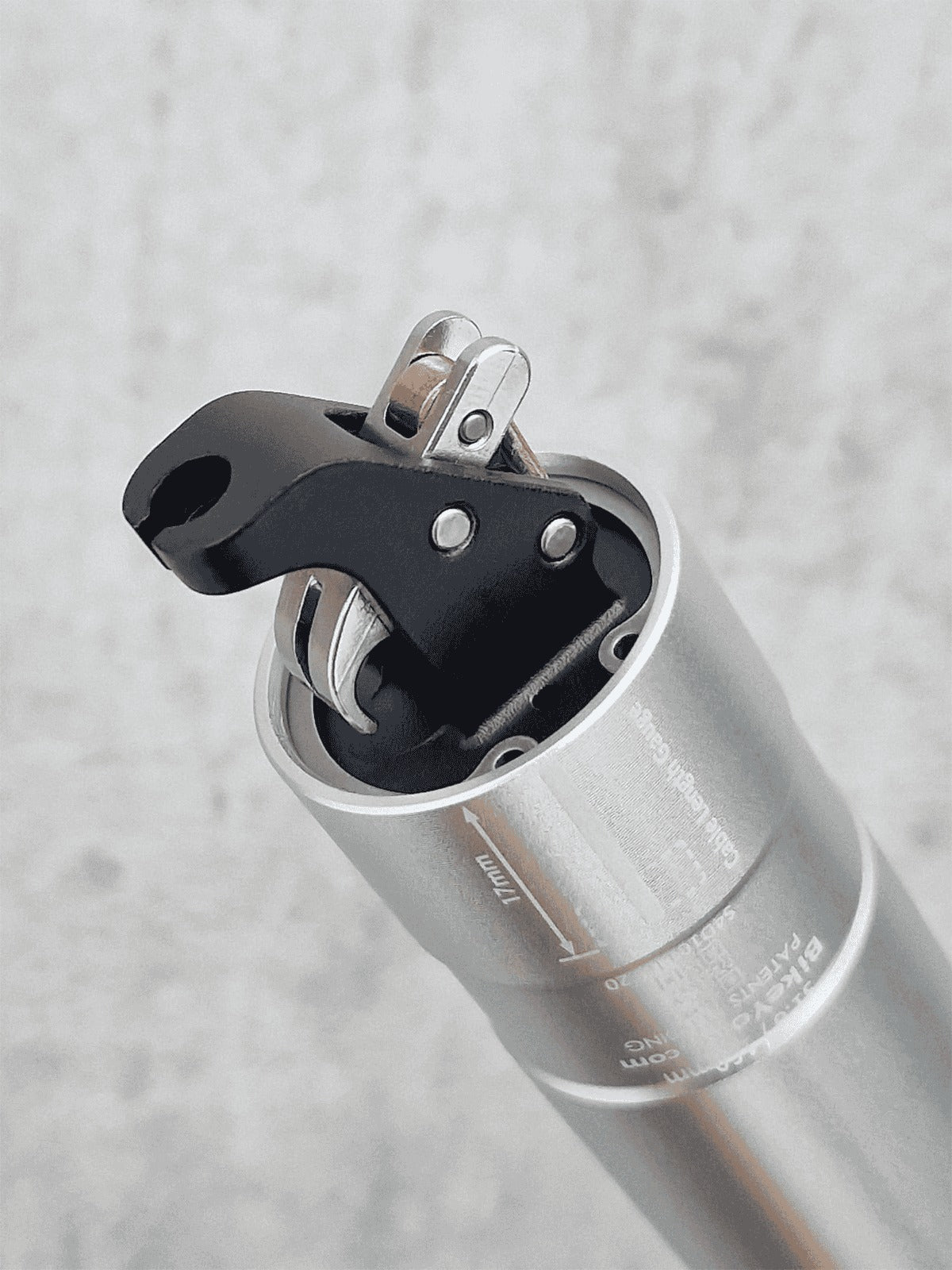 Tige de Selle Télescopique BIKEYOKE REVIVE 3.0 - Édition Limitée Argent