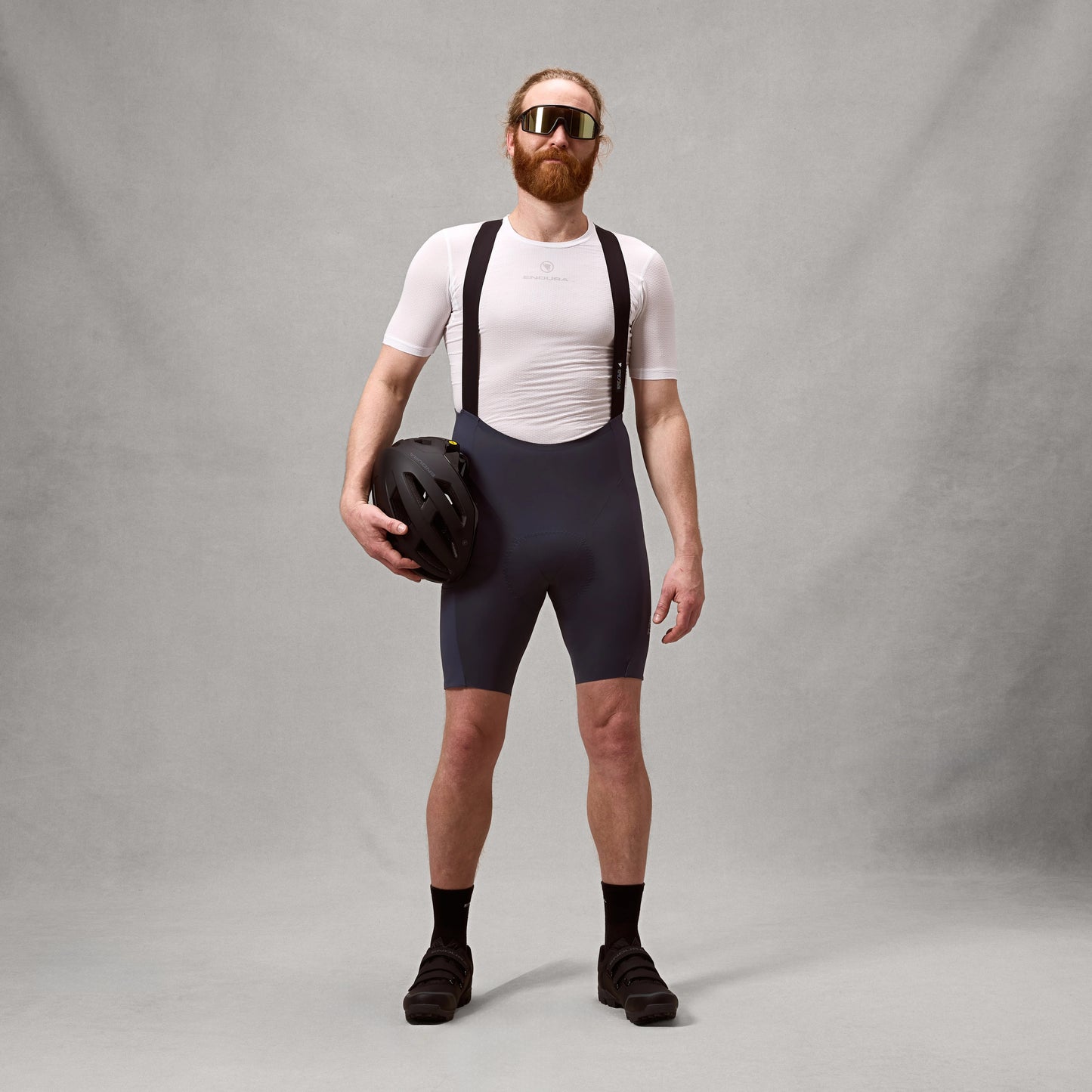 Cuissard Court à Bretelles ENDURA ALLTRACK RIDE Carbon Gris