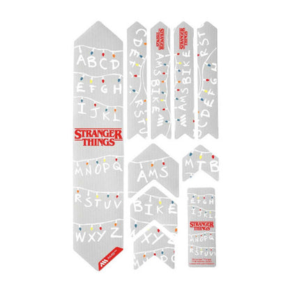 Selbstklebender Rahmenschutz ALL MOUNTAIN STYLE EXTRA Stranger Things Lights Weiß