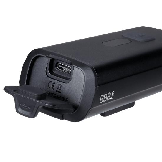 BBB STRIKEDUO 2100 Frontlicht mit Indikator