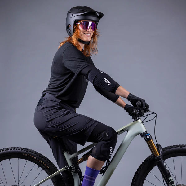 EVOC PROTECTOR LS FLEX LITE Knieschützer