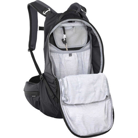 EVOC TRAIL PRO BLACKLINE 16 L Backpack Rucksack Schwarz