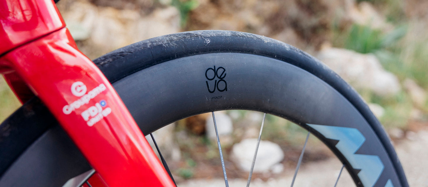 Paar MICHE DEVA RD 52 Tubeless Ready (Center Lock) Laufräder Silber