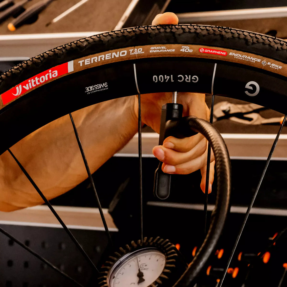 Pneu VITTORIA TERRENO T10 HARDPACK 700x40c Gravel Endurance Tubeless Ready Souple Marron
